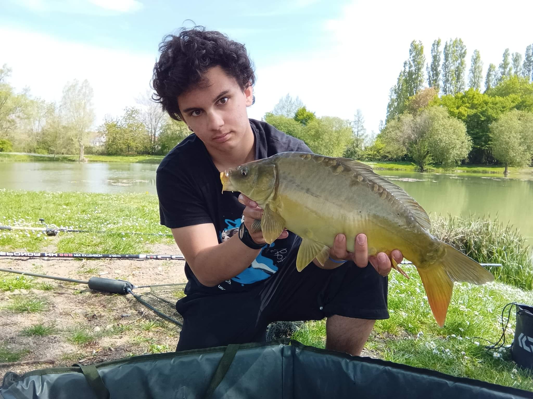 Les Amis Pêcheurs De Luzé