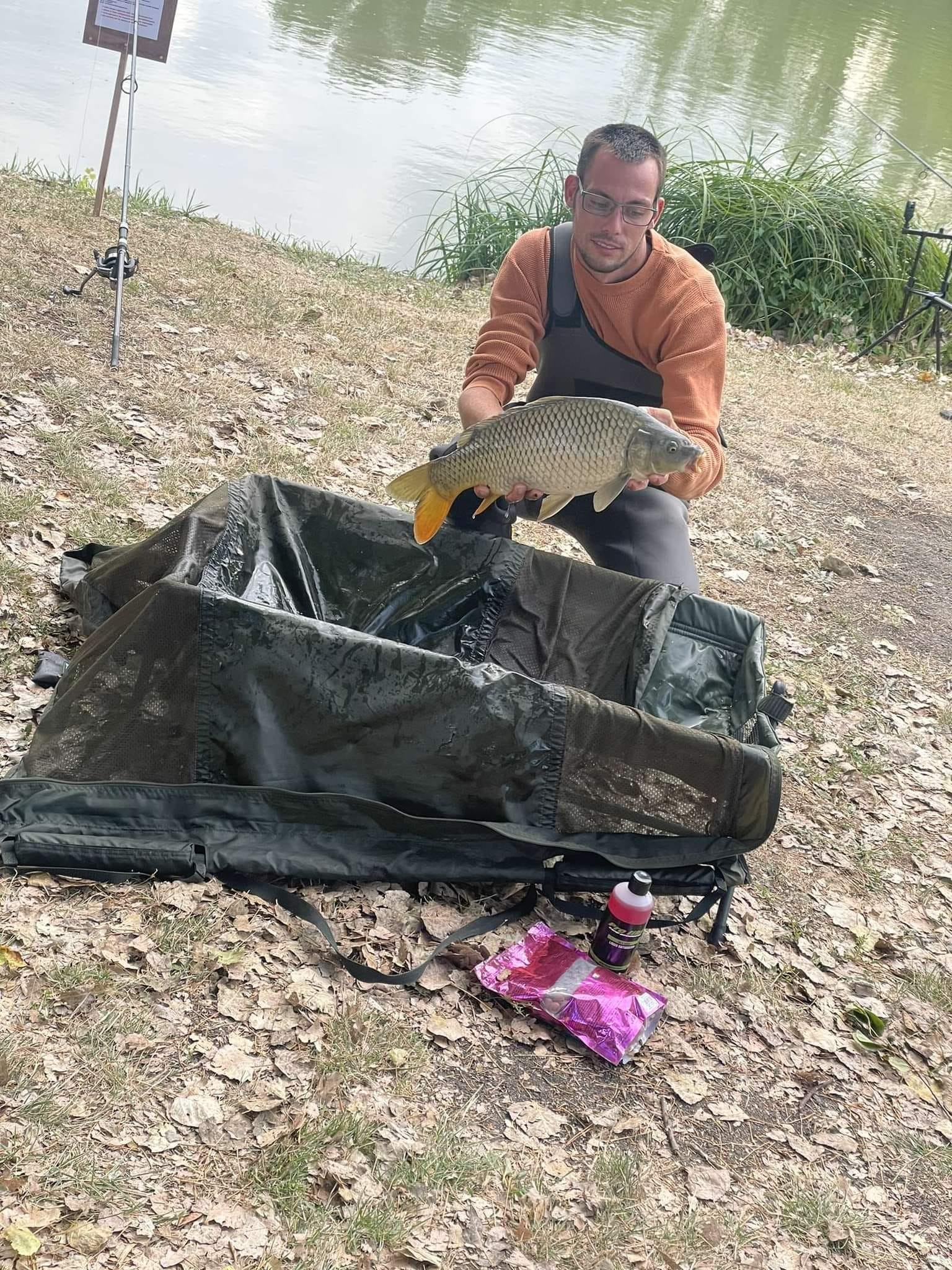 Les Amis Pêcheurs De Luzé