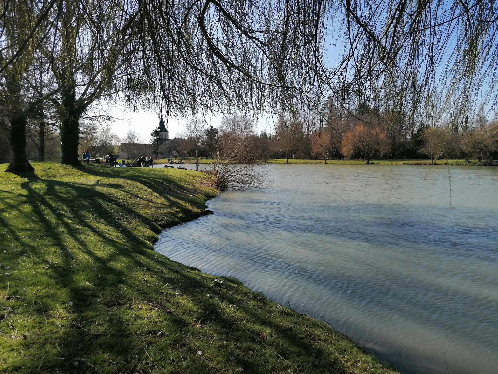 Les Amis Pêcheurs De Luzé