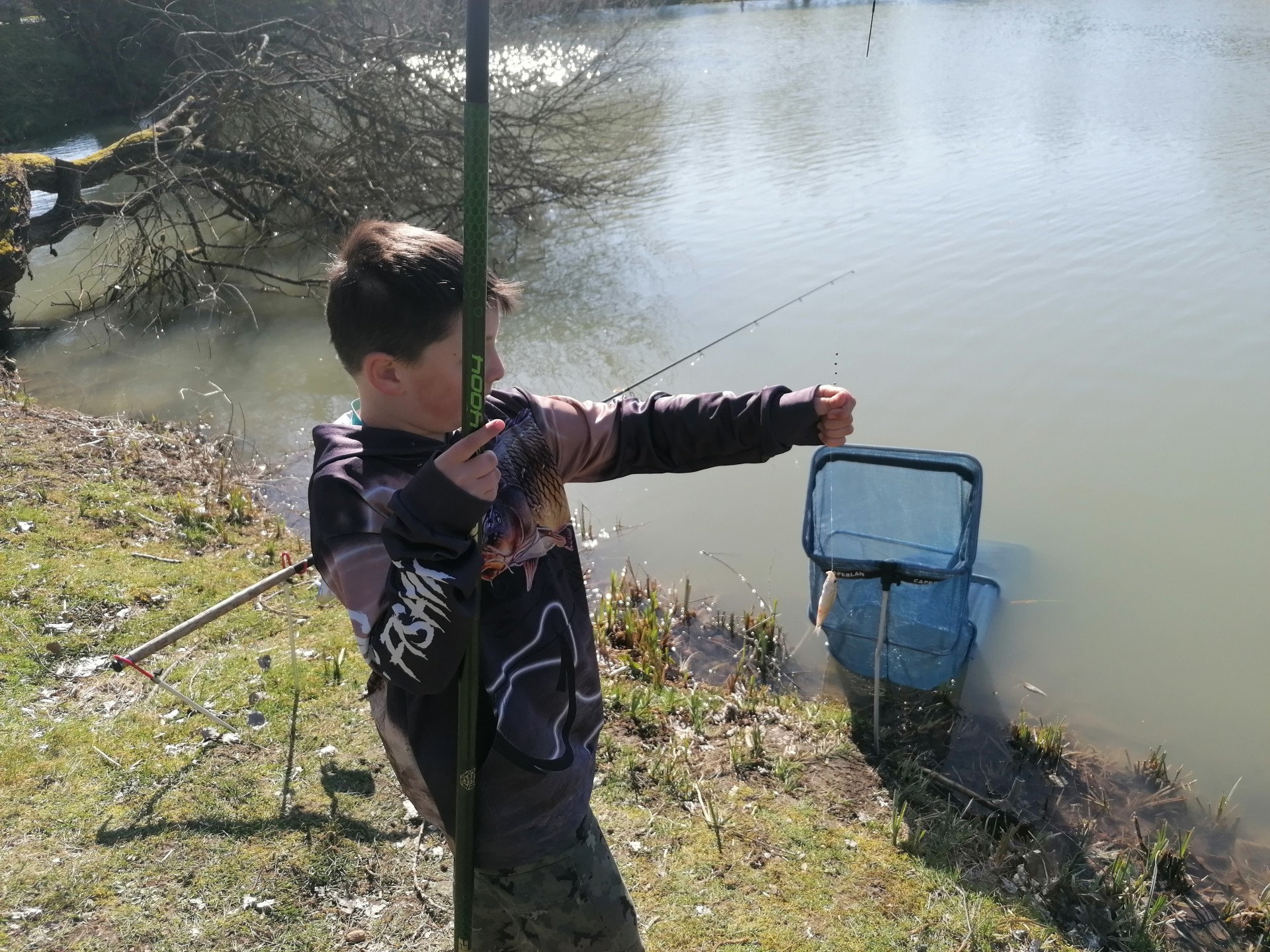 Les Amis Pêcheurs De Luzé